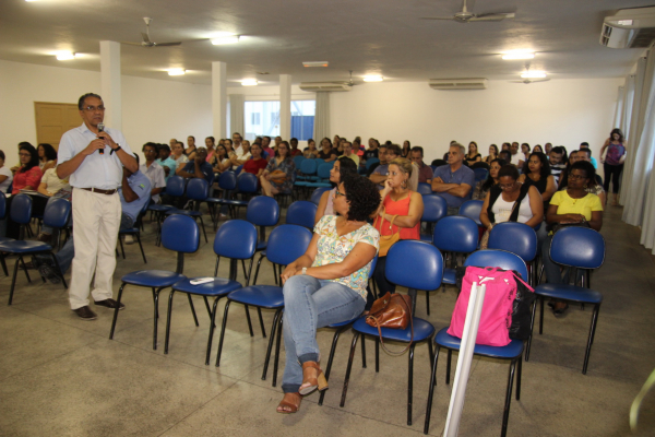 Sebrae, Prefeitura e Acepi promoveram palestra sobre qualidade no atendimento