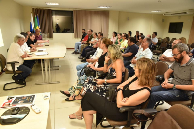 Prefeitura se reúne com comerciantes para discutir intervenções na Rua Barão de Piraí