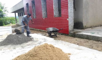 Retomada a obra da creche em Arrozal