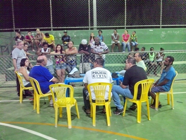 Conselho Comunitário de Segurança se reúne com moradores do Vale Verde