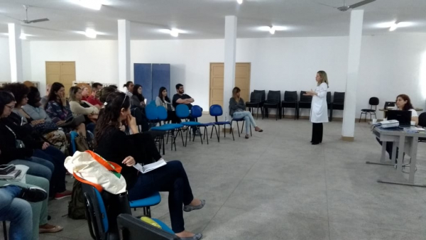 Profissionais da Saúde participam de cursos de atualização