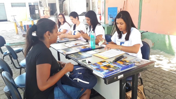 Prefeitura Presente leva serviços gratuitos ao bairro Varjão