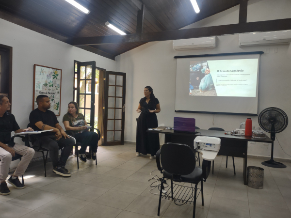 Primeira roda de conversa sobre sustentabilidade re&uacute;ne Secretaria de Meio Ambiente e Acepi em Pira&iacute;