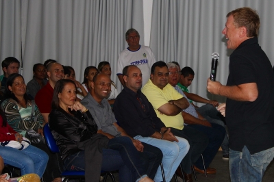 Palestra de Bottini motiva venda no comércio de Piraí