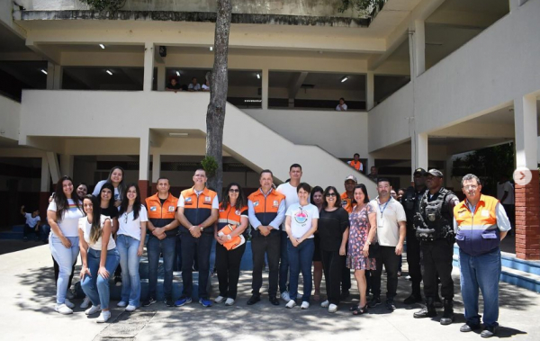 Segurança em Foco: Simulado de Desocupação Escolar Prepara Piraí para Emergências com Participação Ativa da Comunidade!